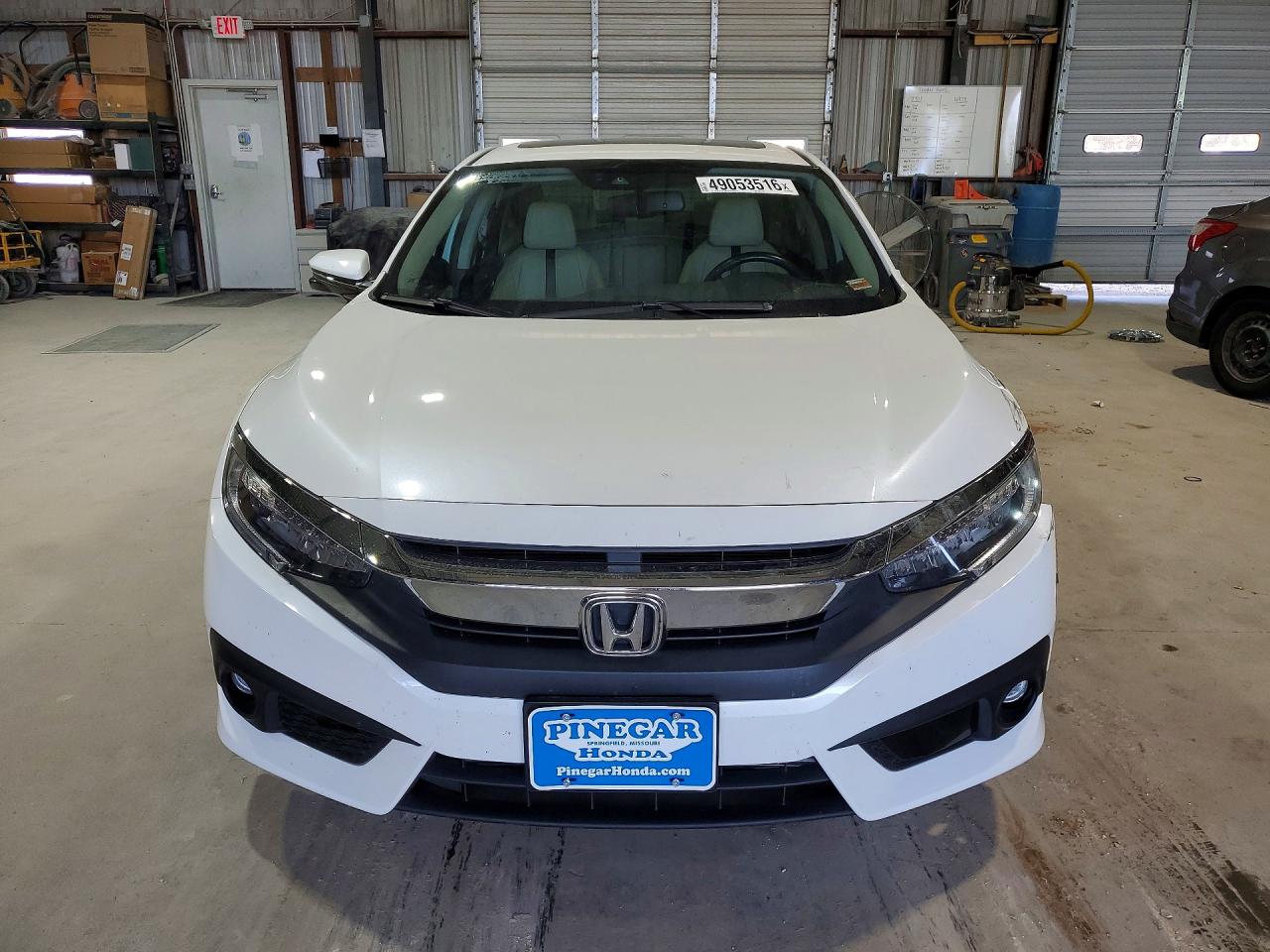 2017 HONDA CIVIC TOURING photo 5