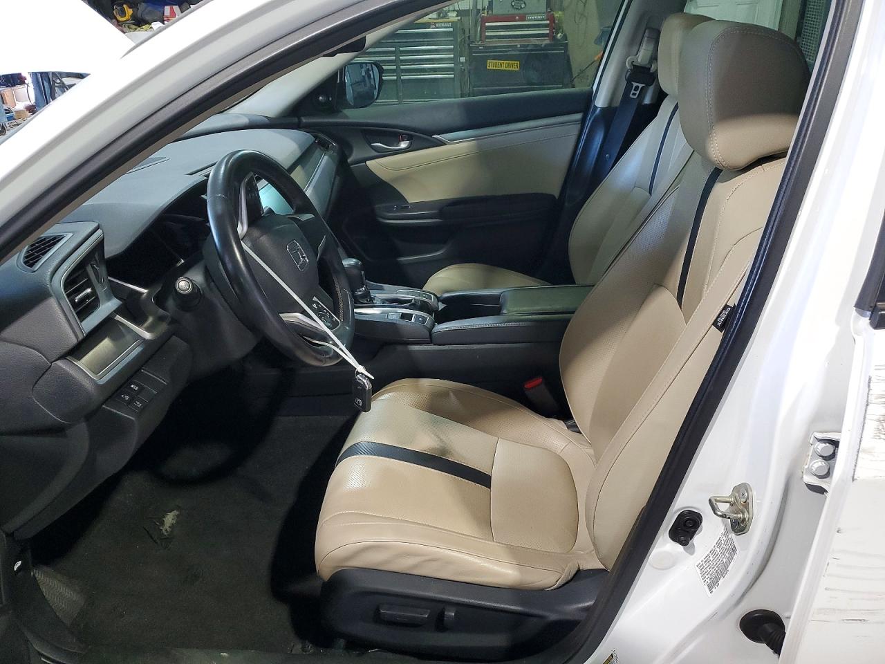 2017 HONDA CIVIC TOURING photo 7