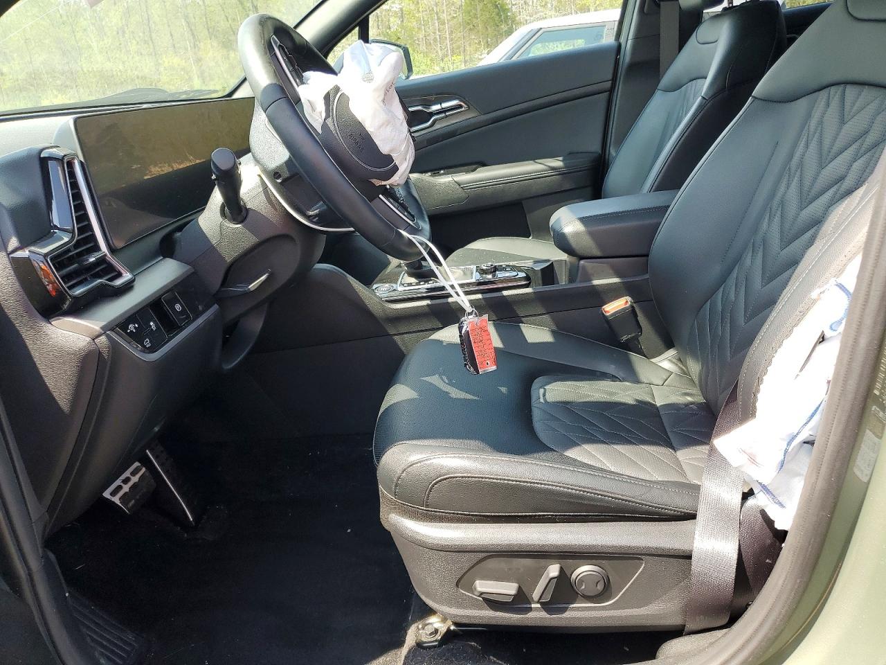 2023 KIA SPORTAGE X-PRO photo 13