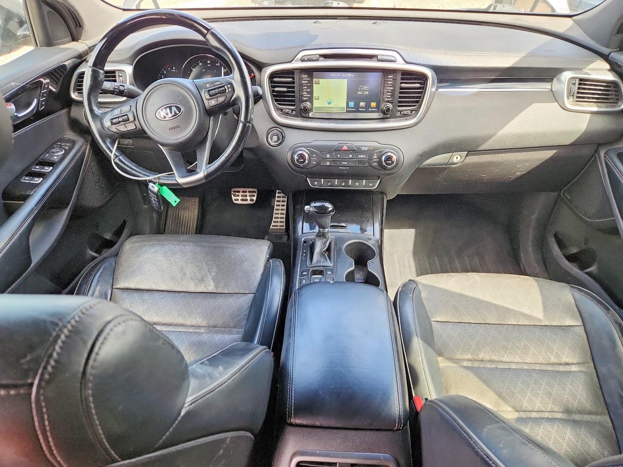 2016 KIA SORENTO SX LIMITED V6 photo 22