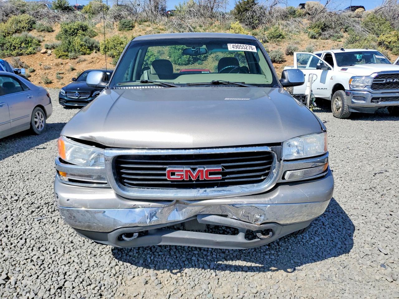 2001 GMC NEW SIERRA K1500 photo 9
