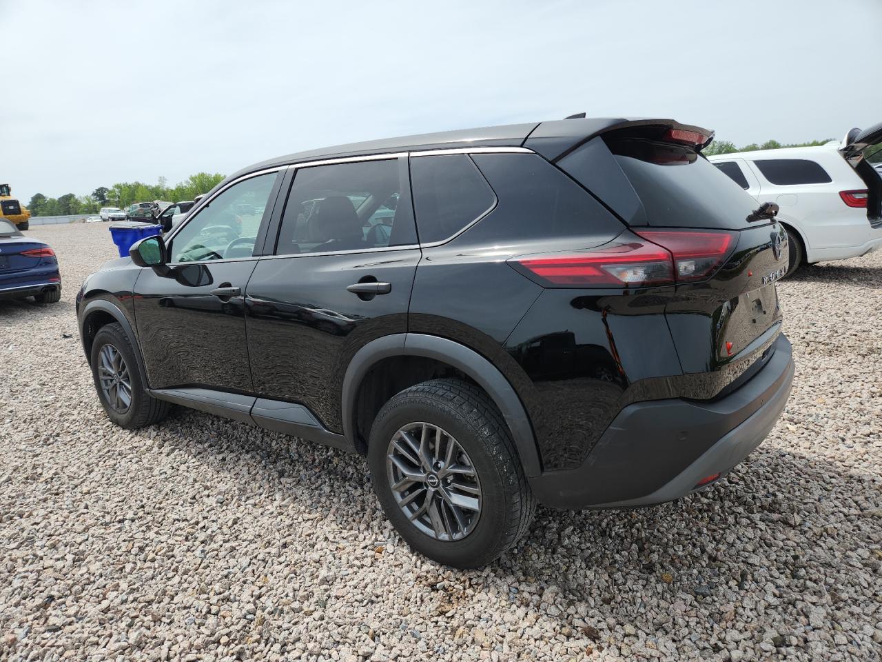 2023 NISSAN ROGUE S photo 4
