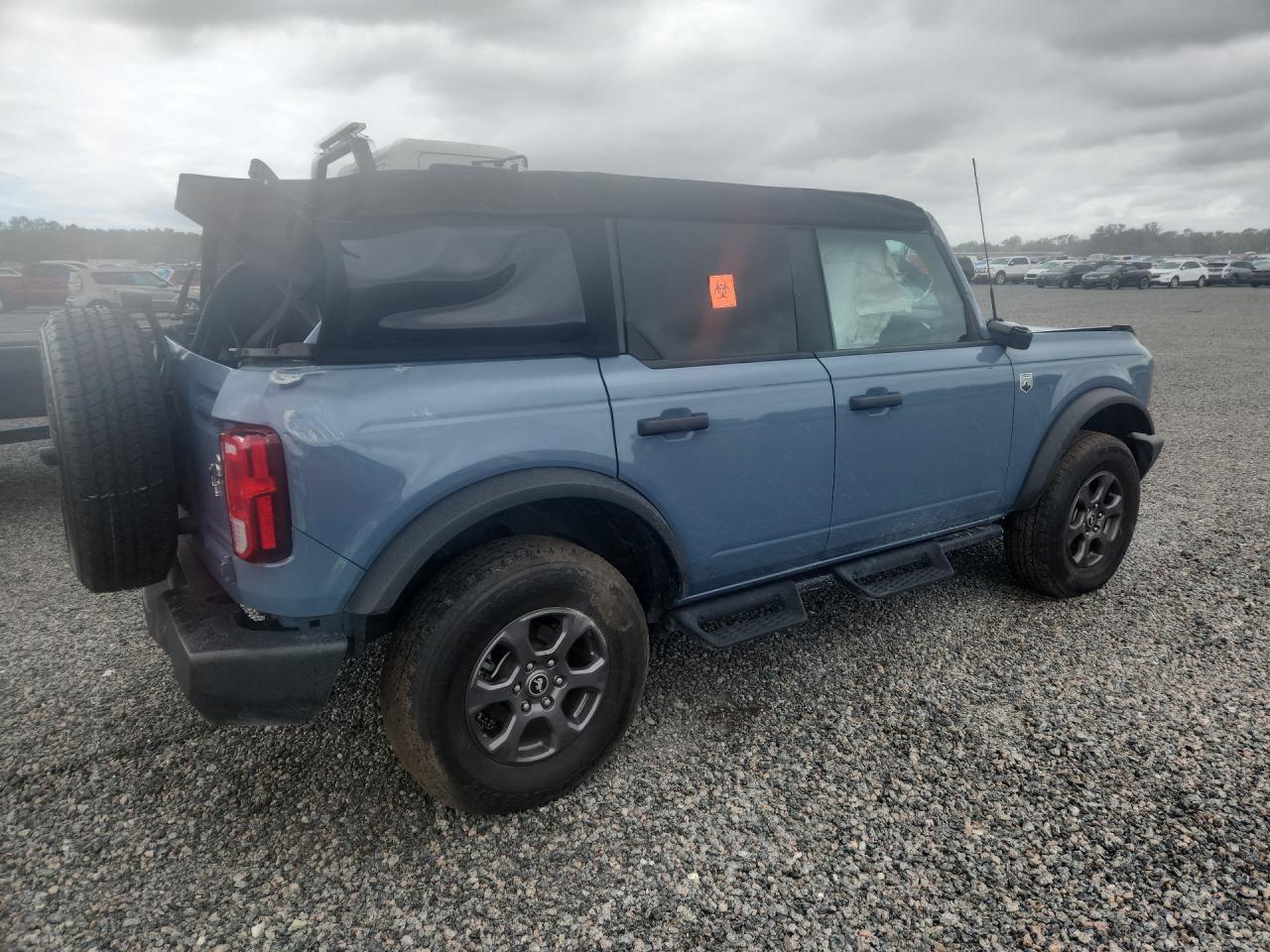 2023 FORD BRONCO BASE photo 3