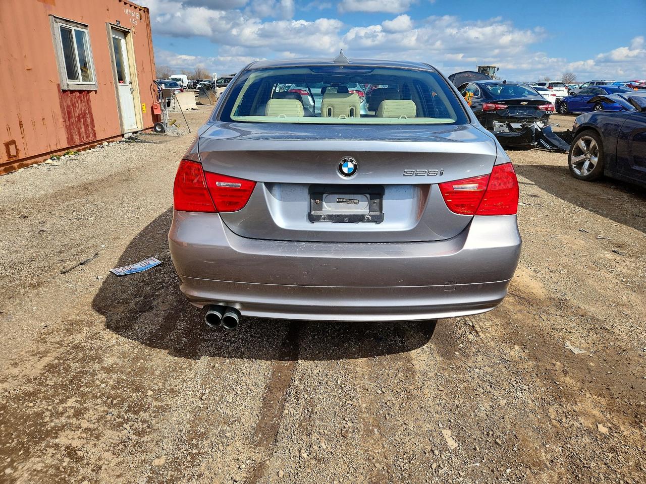 2011 BMW 328 XI photo 16