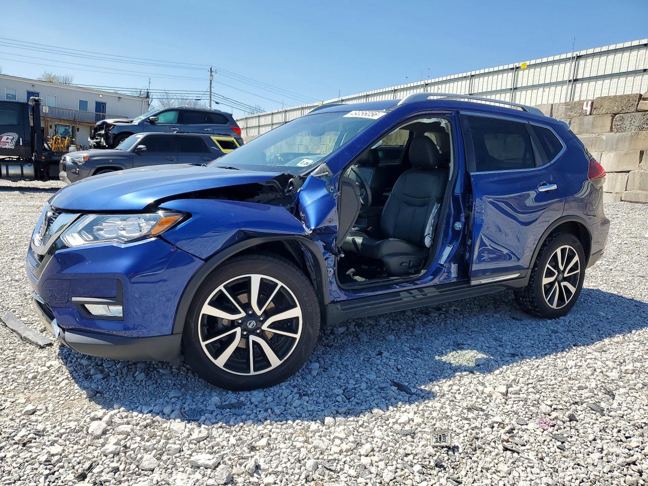 2019 NISSAN ROGUE