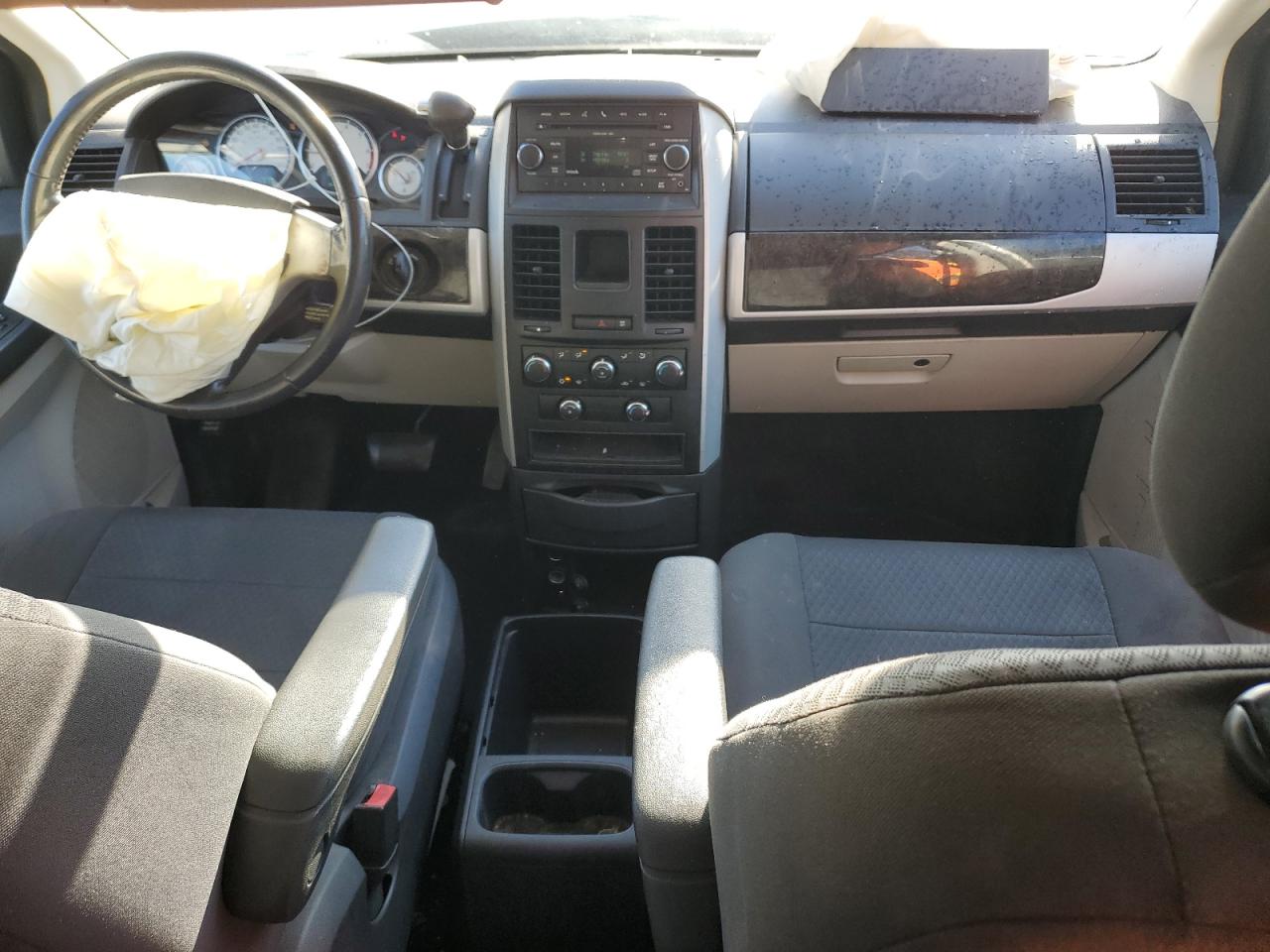 2010 DODGE GRAND CARAVAN SXT photo 22