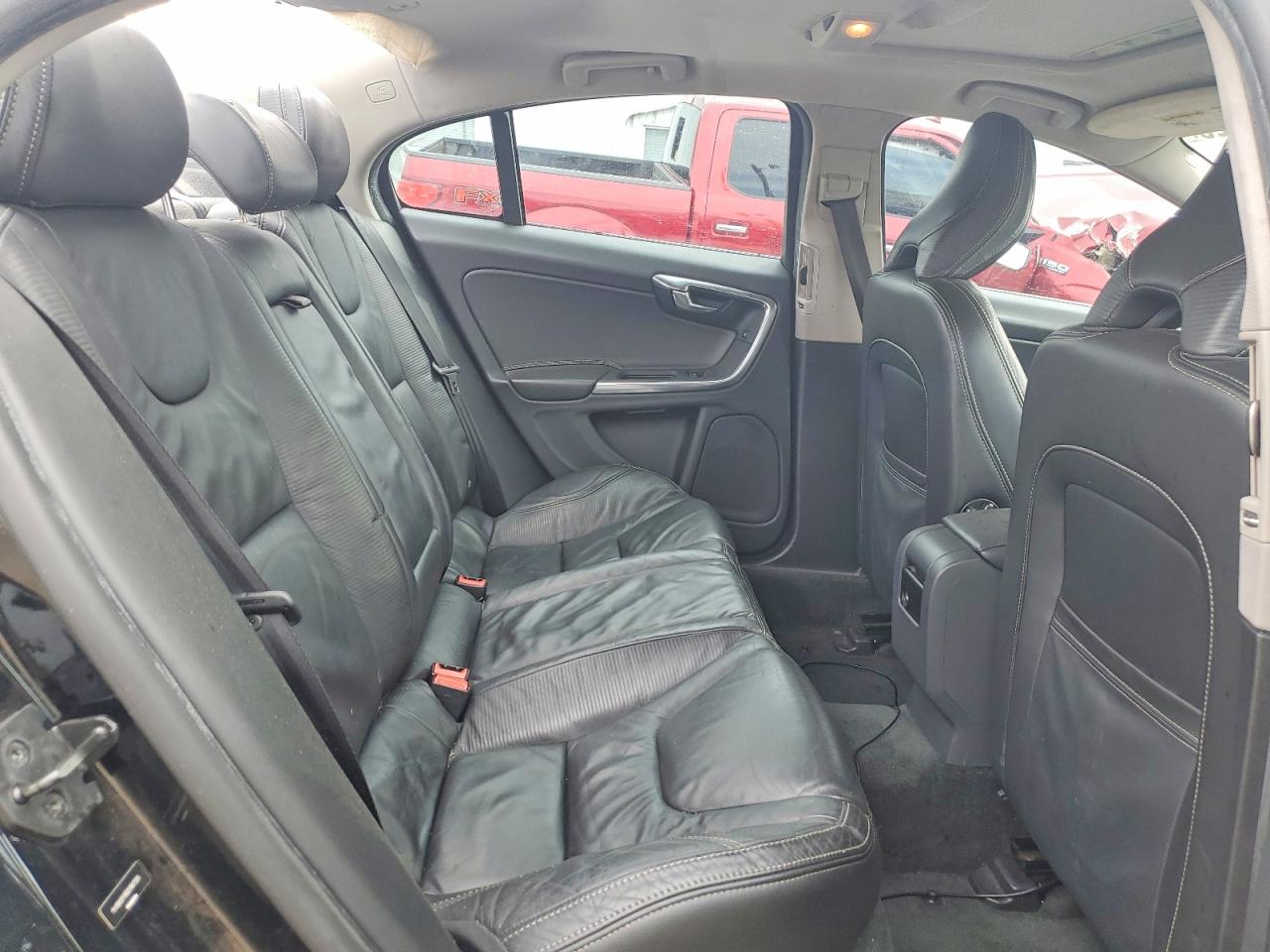 2013 VOLVO S60 T6 photo 10