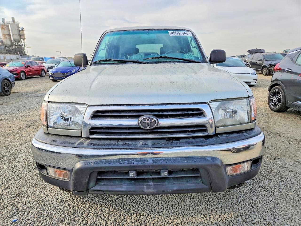 1999 TOYOTA 4RUNNER BASE photo 9