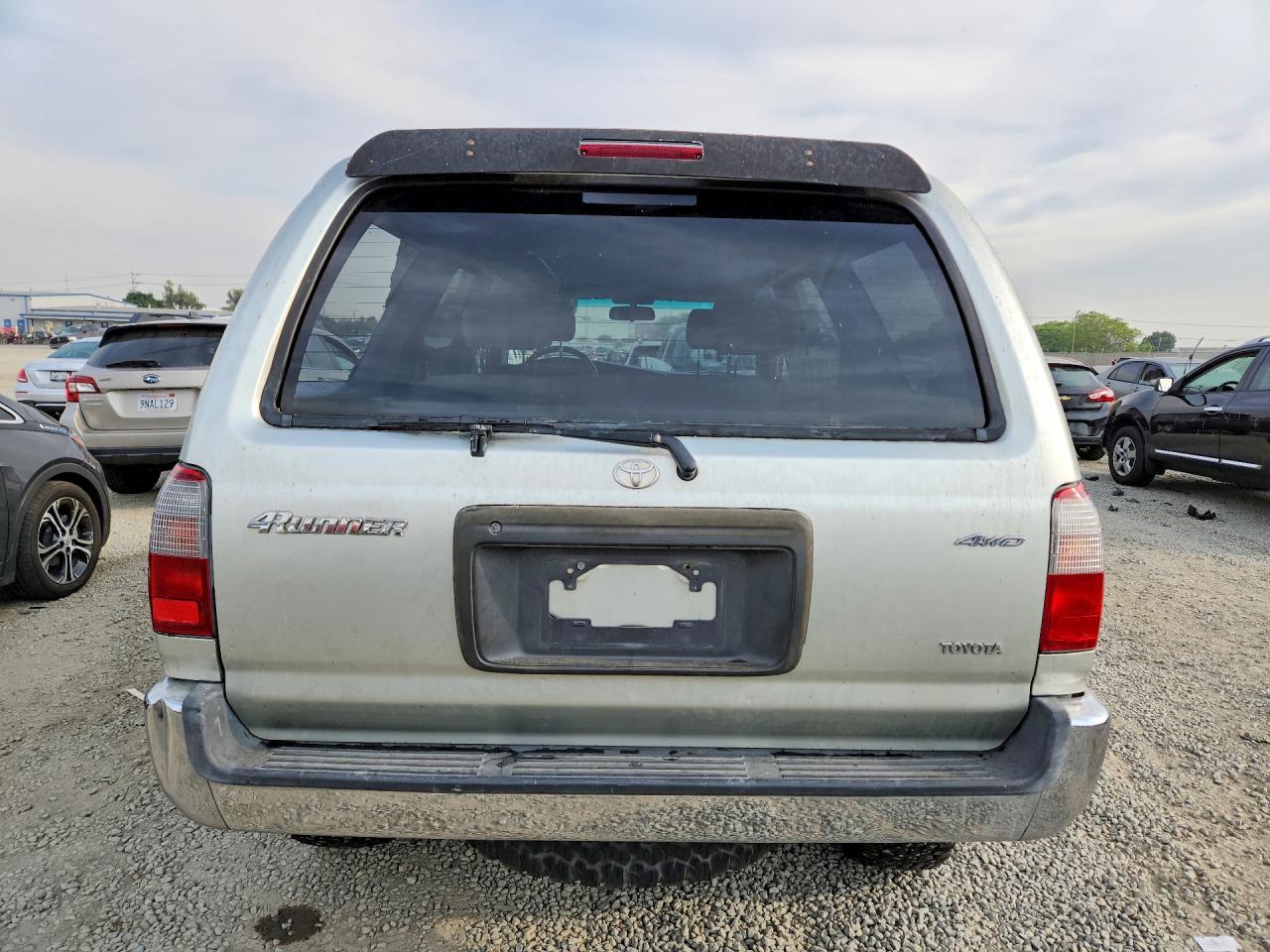 1999 TOYOTA 4RUNNER BASE photo 11