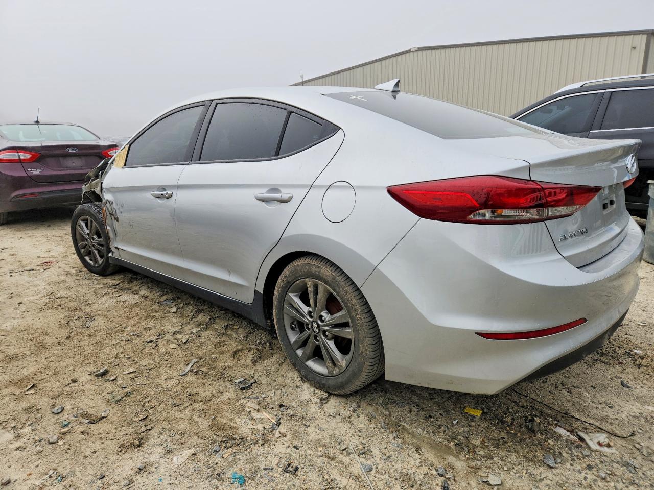 2017 HYUNDAI ELANTRA SE photo 3