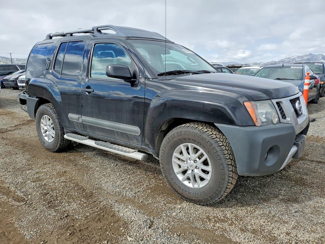 2015 NISSAN XTERRA S photo 7