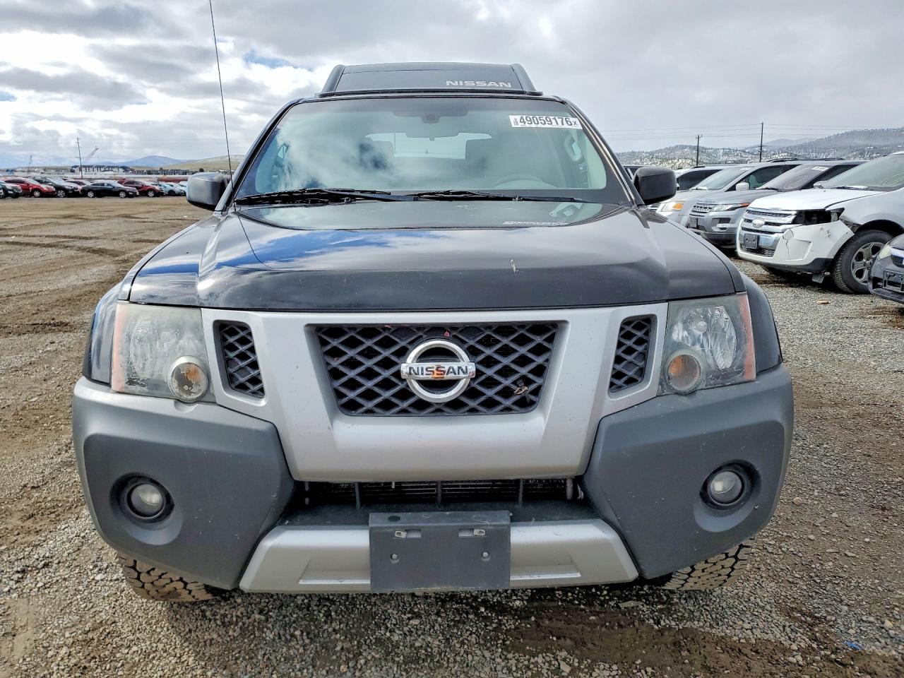 2015 NISSAN XTERRA S photo 9
