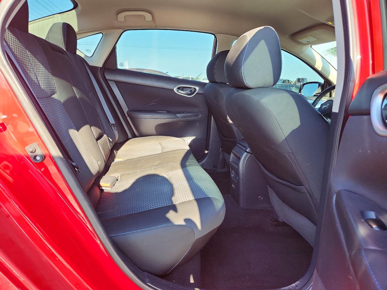 2018 NISSAN SENTRA S photo 19