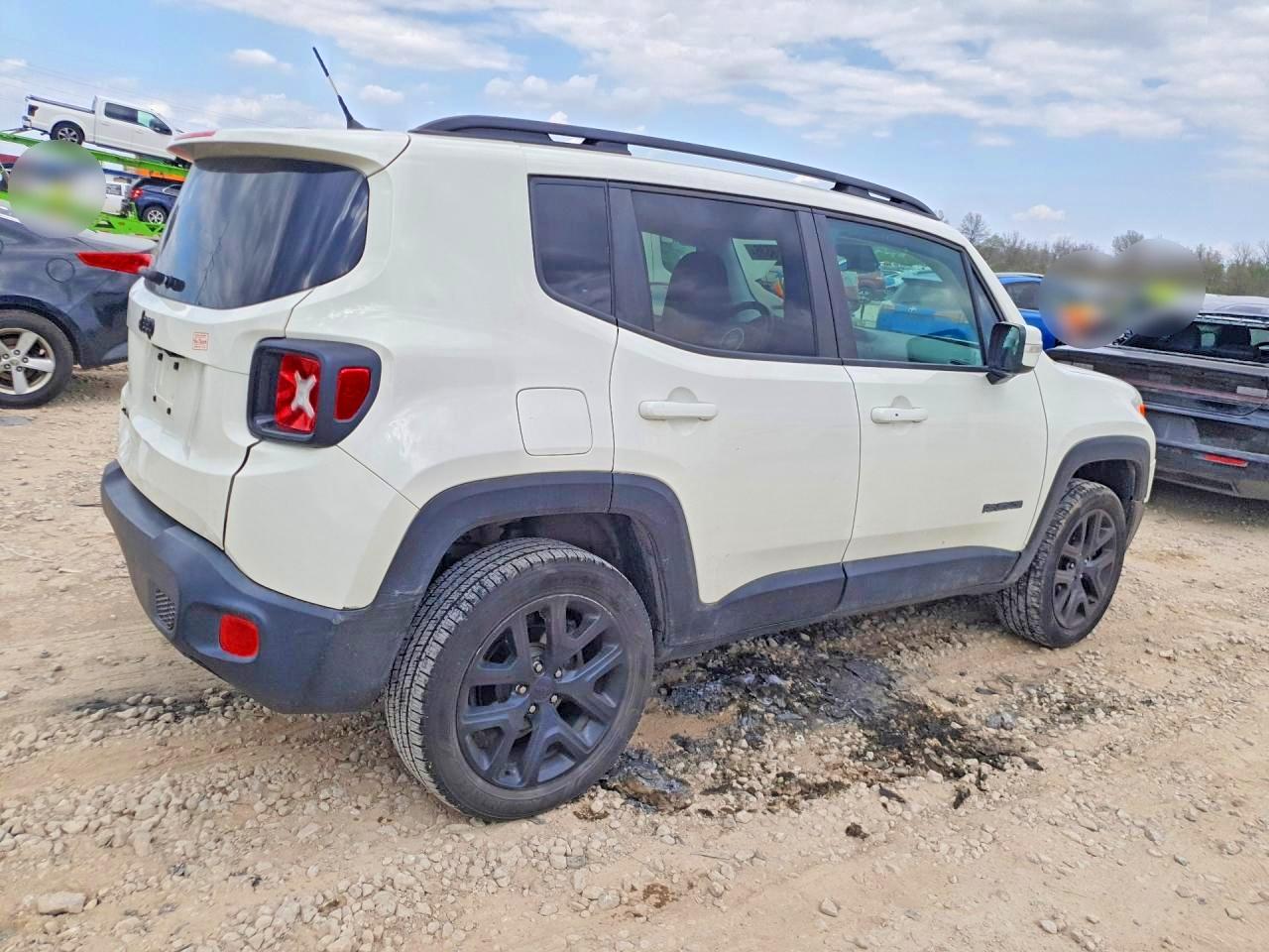 2017 JEEP RENEGADE LATITUDE photo 7