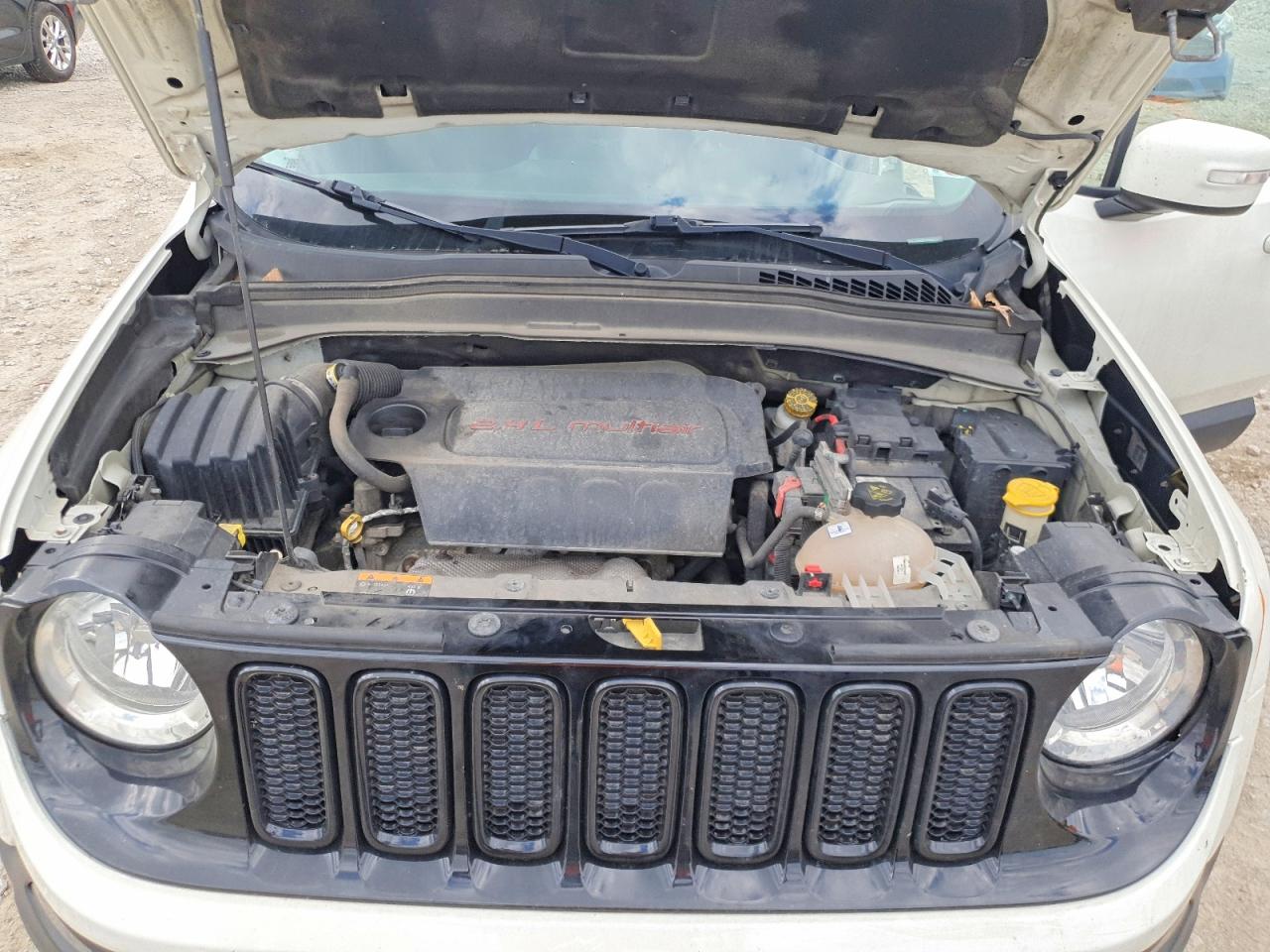 2017 JEEP RENEGADE LATITUDE photo 34