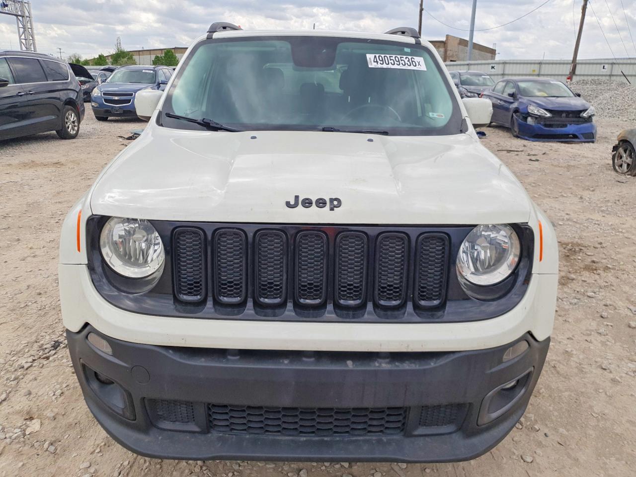 2017 JEEP RENEGADE LATITUDE photo 13