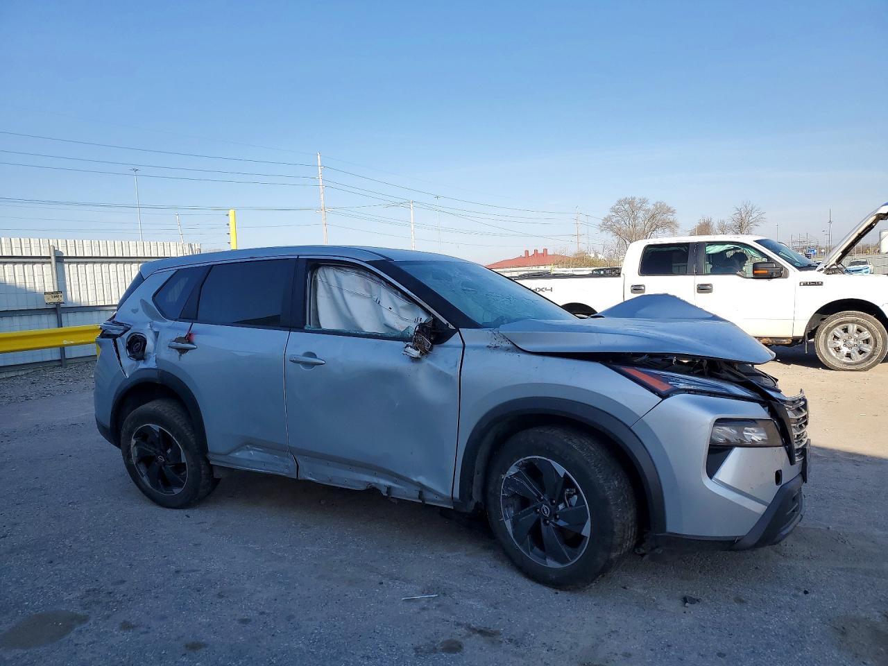 2025 NISSAN ROGUE SV photo 10