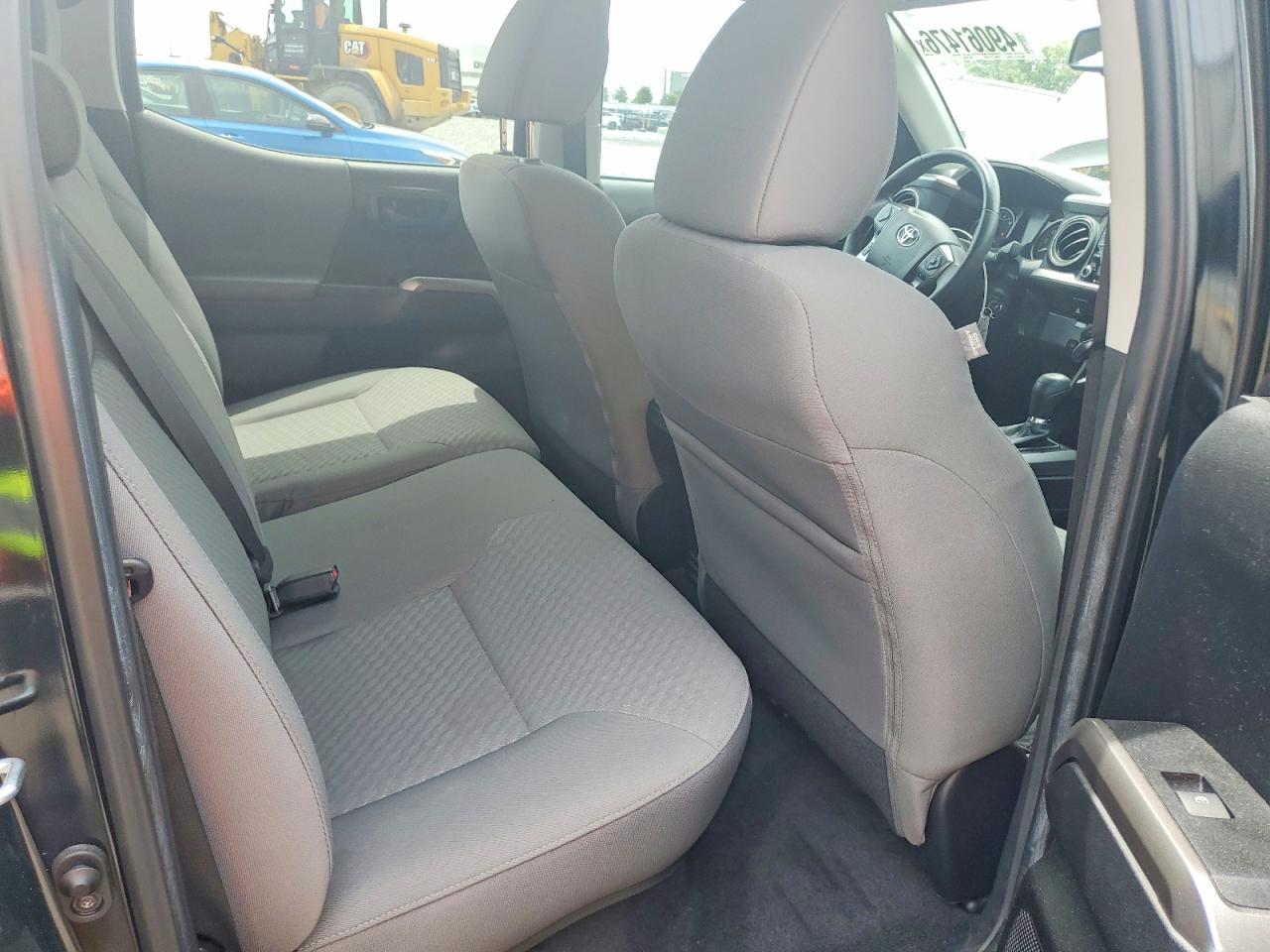 2022 TOYOTA TACOMA SR5 V6 photo 10