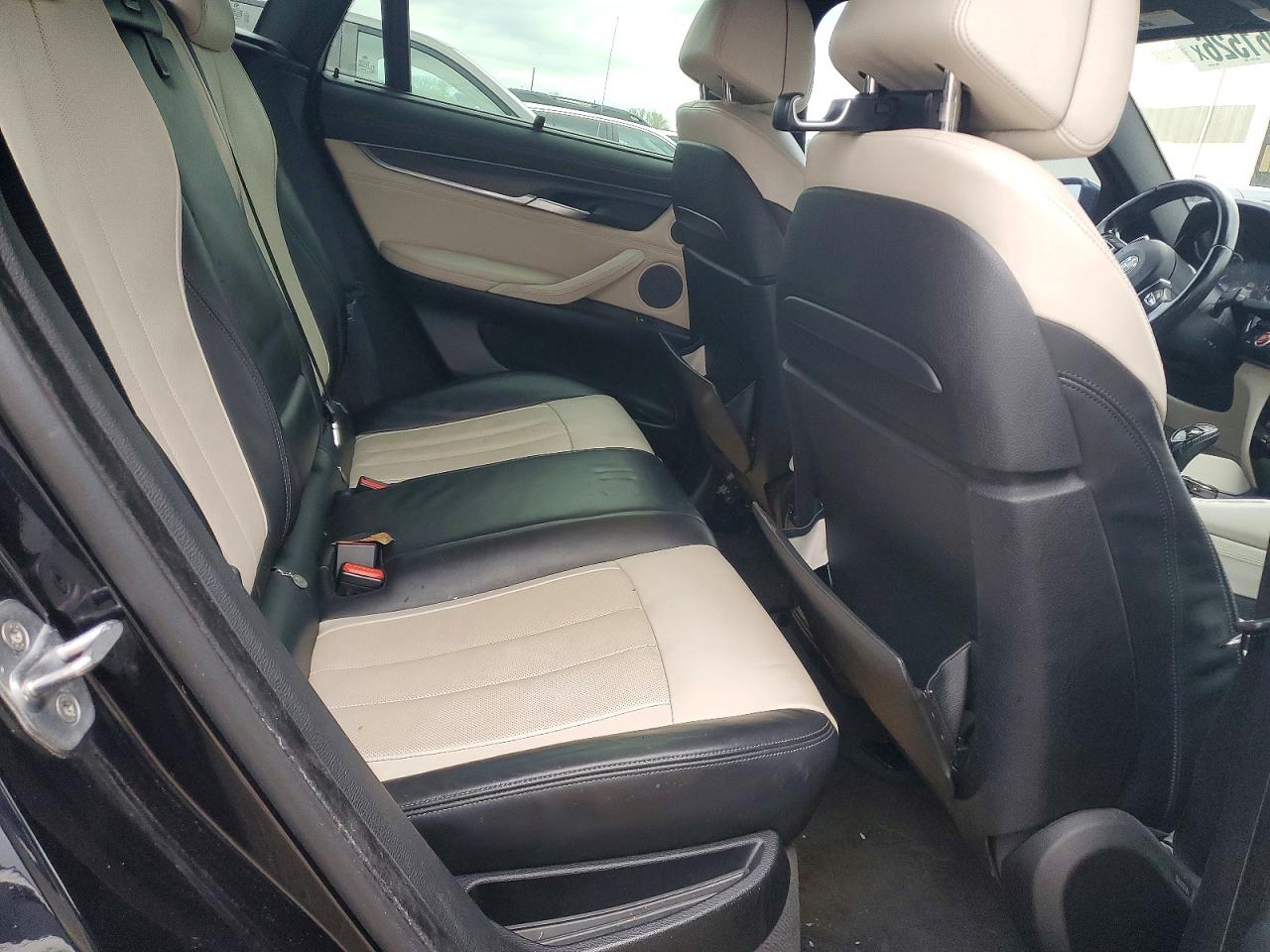 2016 BMW X6 XDRIVE50I photo 21