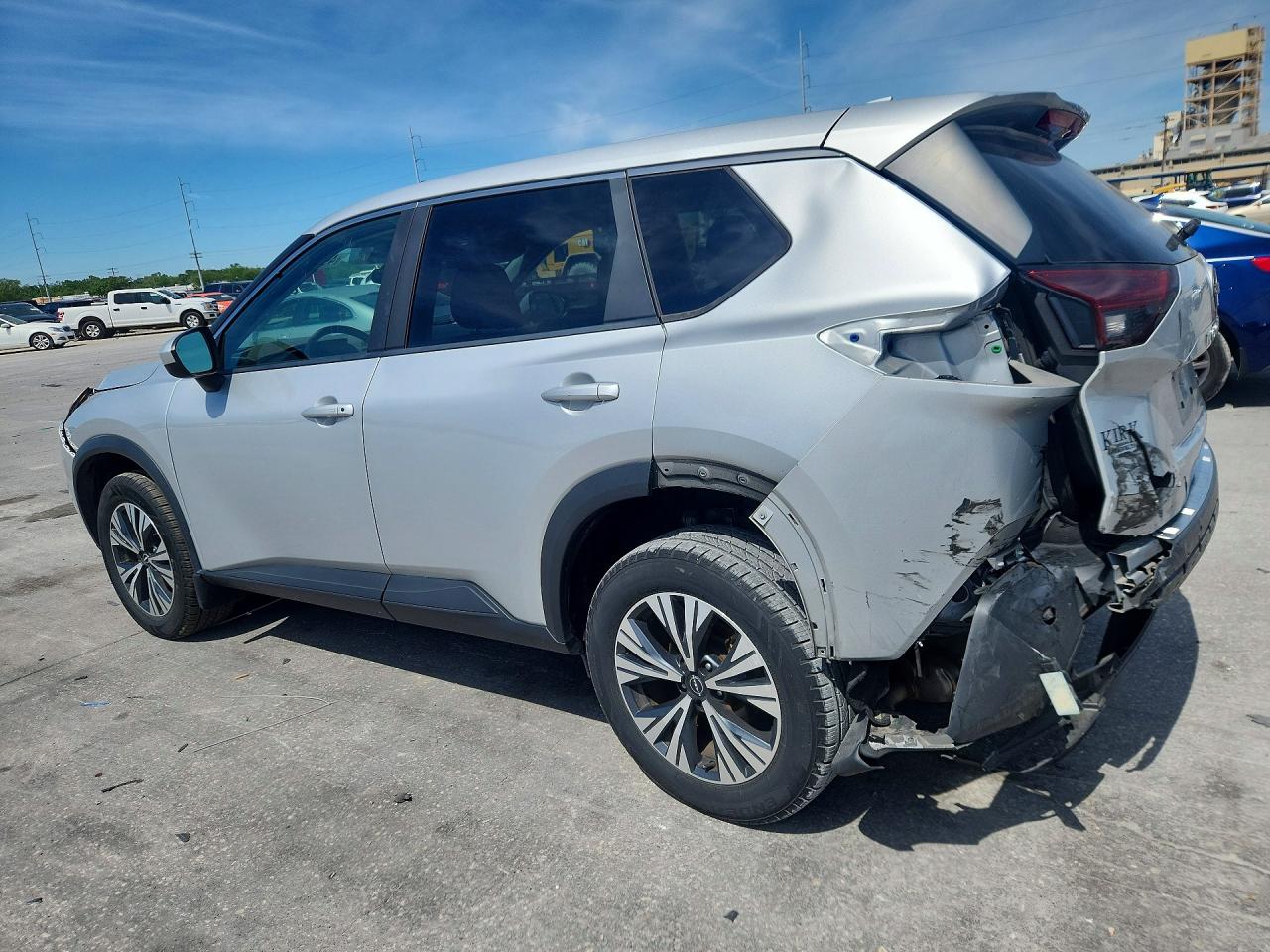 2023 NISSAN ROGUE SV photo 4
