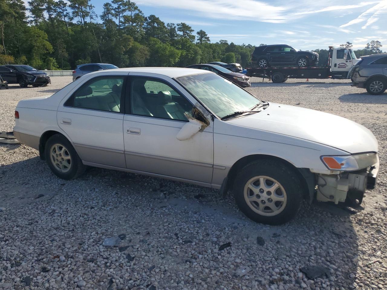 1997 TOYOTA CAMRY LE photo 7