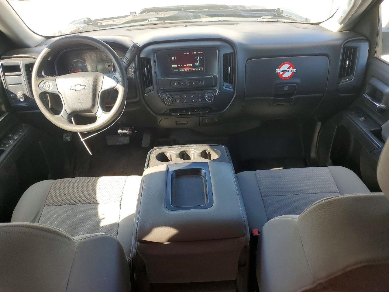 2018 CHEVROLET SILVERADO K1500 photo 15