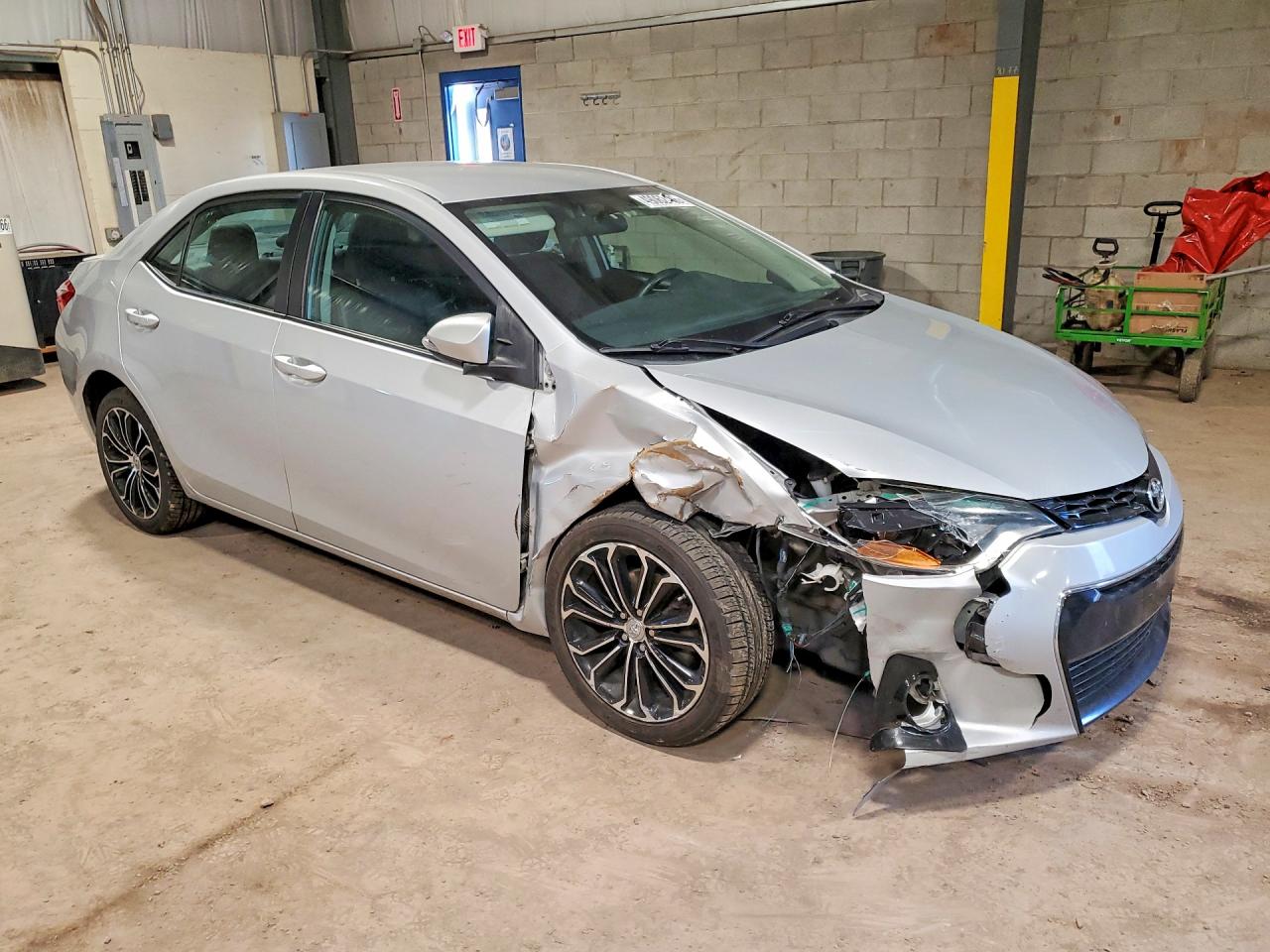 2016 TOYOTA COROLLA S PLUS photo 7