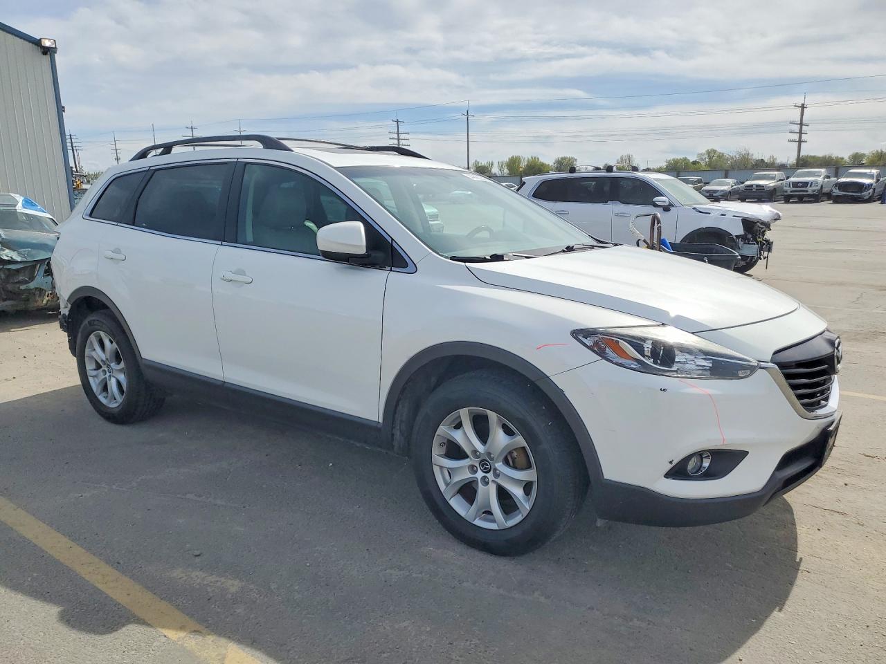 2013 MAZDA CX-9 TOURING photo 4