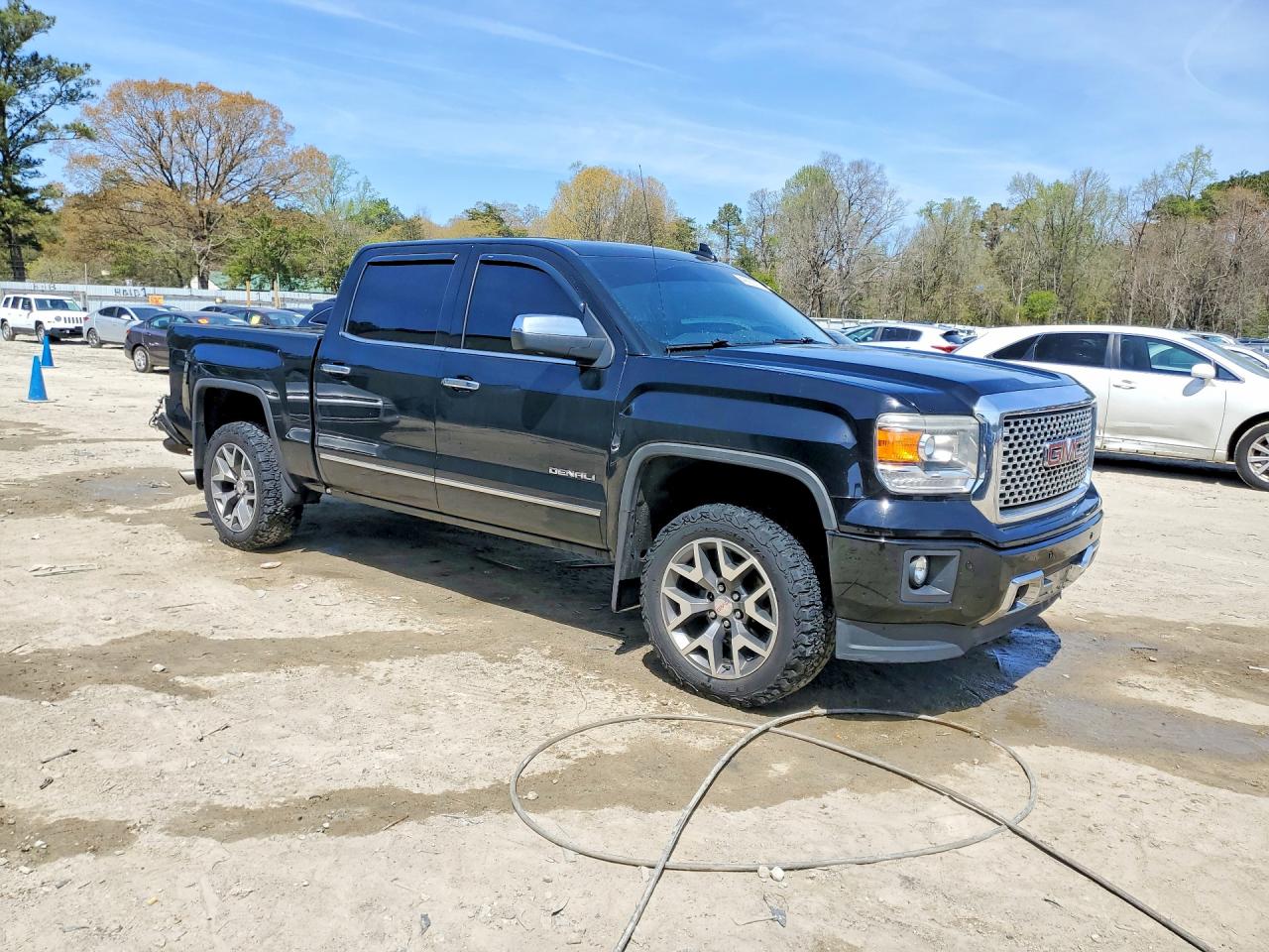 2015 GMC SIERRA K1500 DENALI photo 4