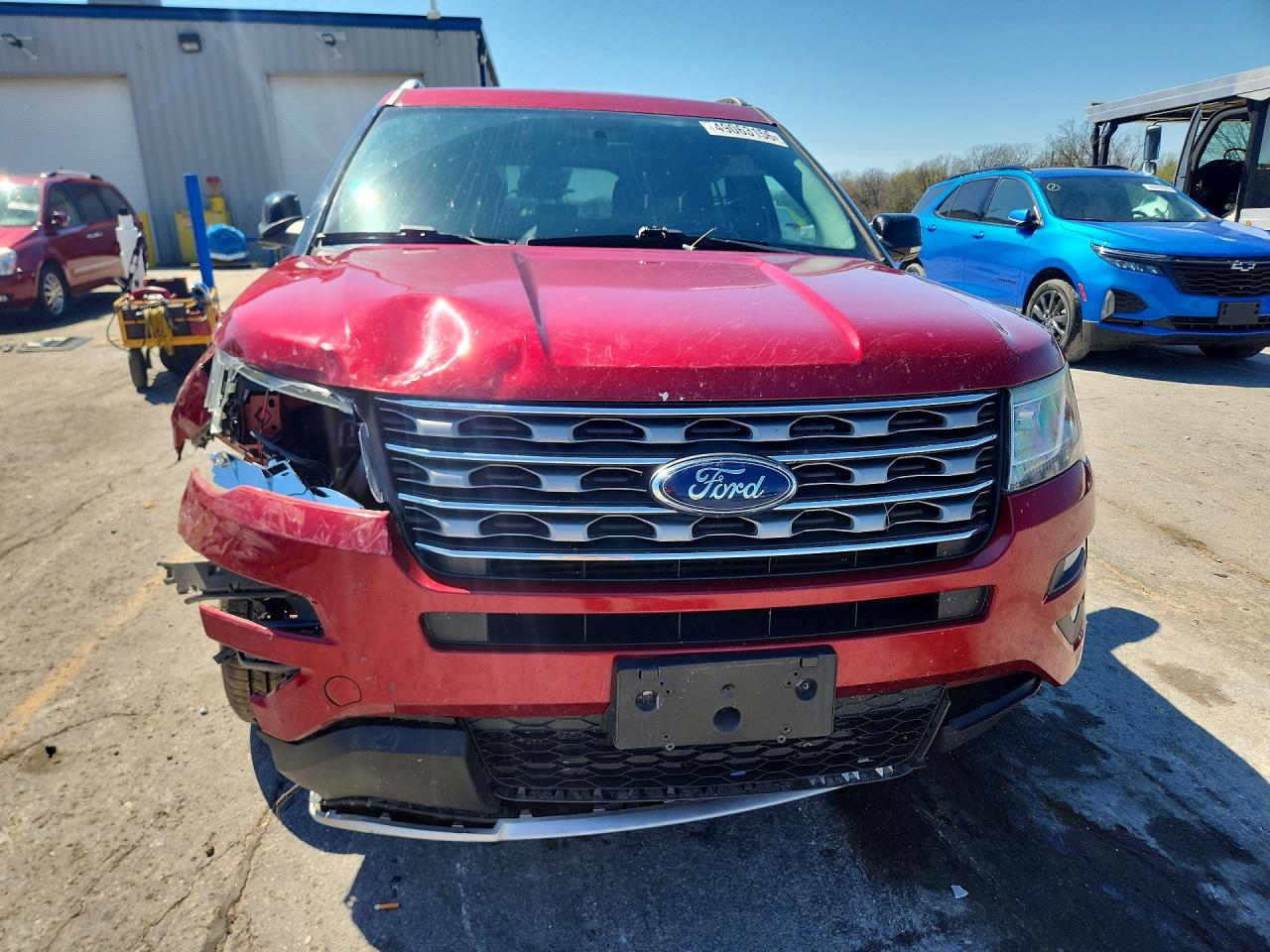 2017 FORD EXPLORER XLT photo 9