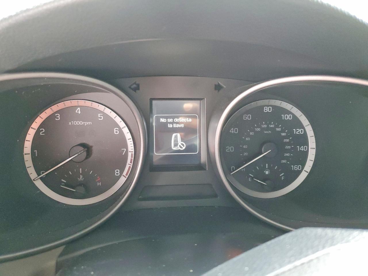 2017 HYUNDAI SANTA FE SPORT 2.4L photo 17