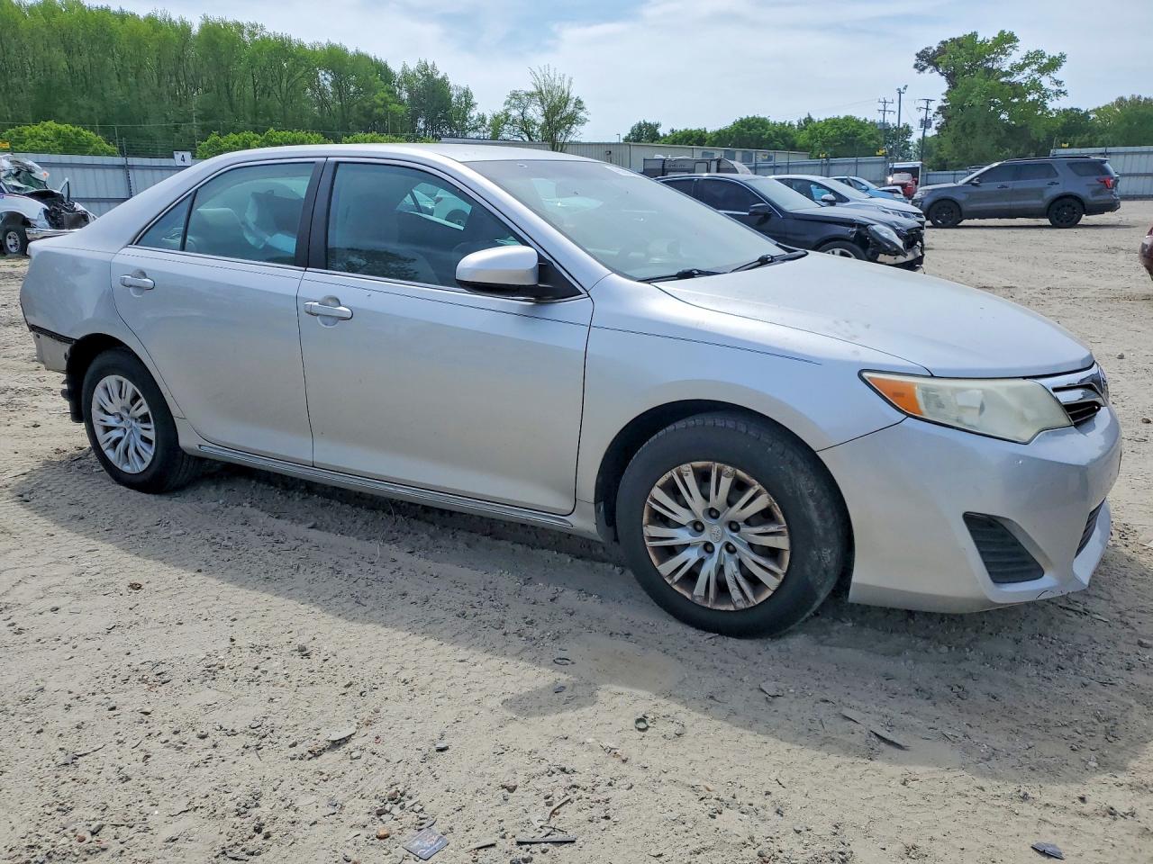2012 TOYOTA CAMRY LE photo 7