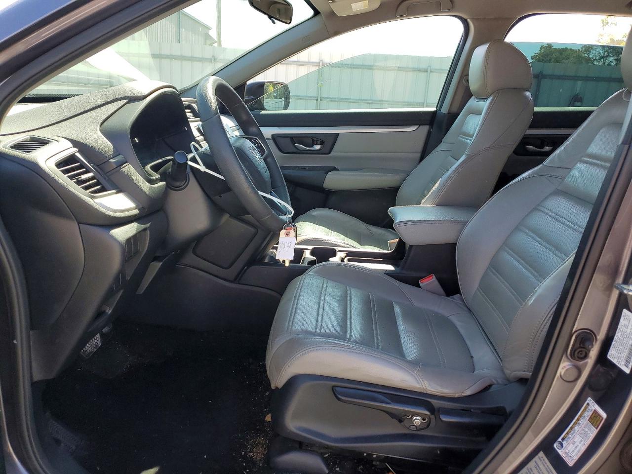 2017 HONDA CR-V LX photo 13