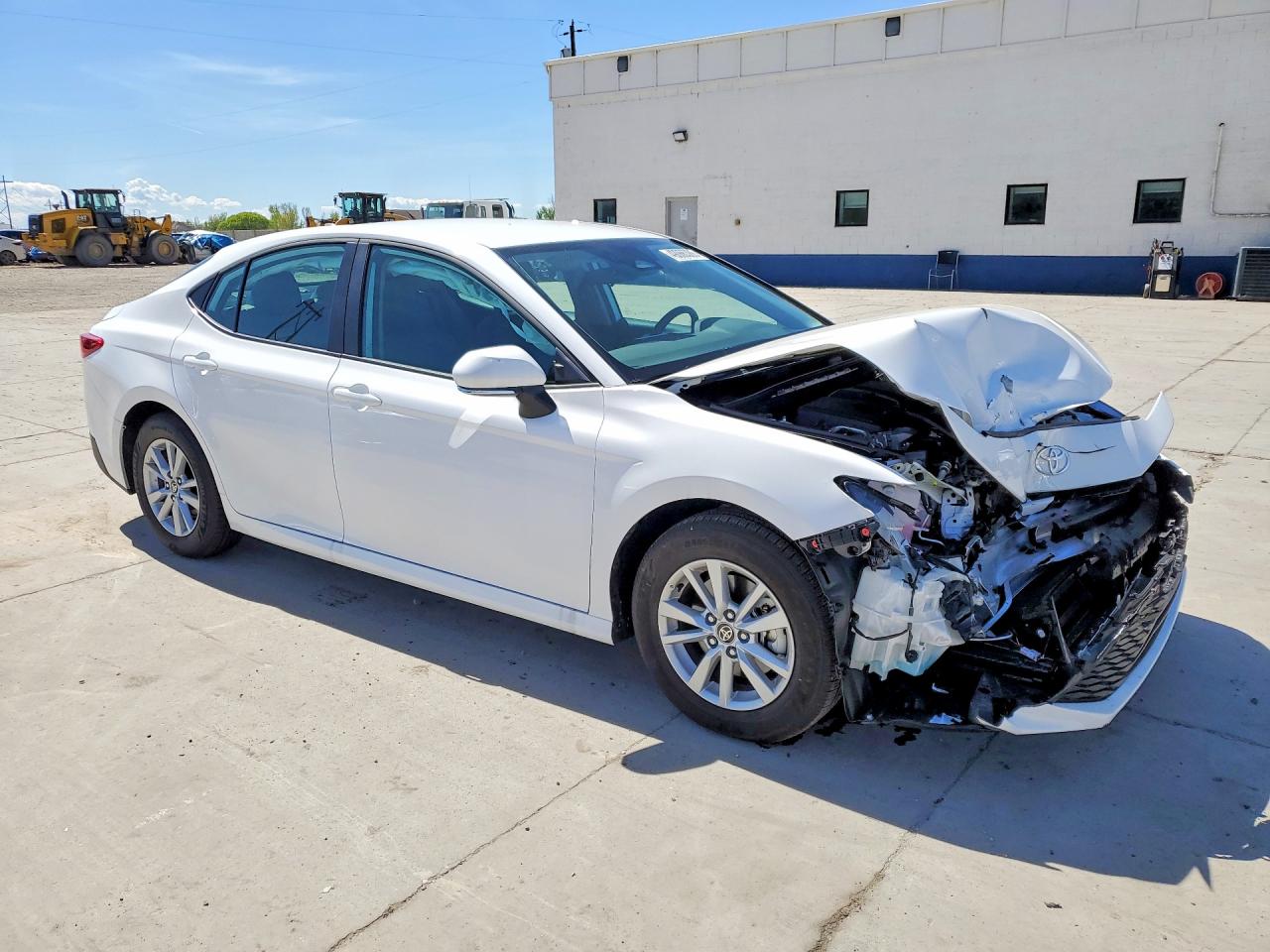 2026 TOYOTA CAMRY LE photo 7