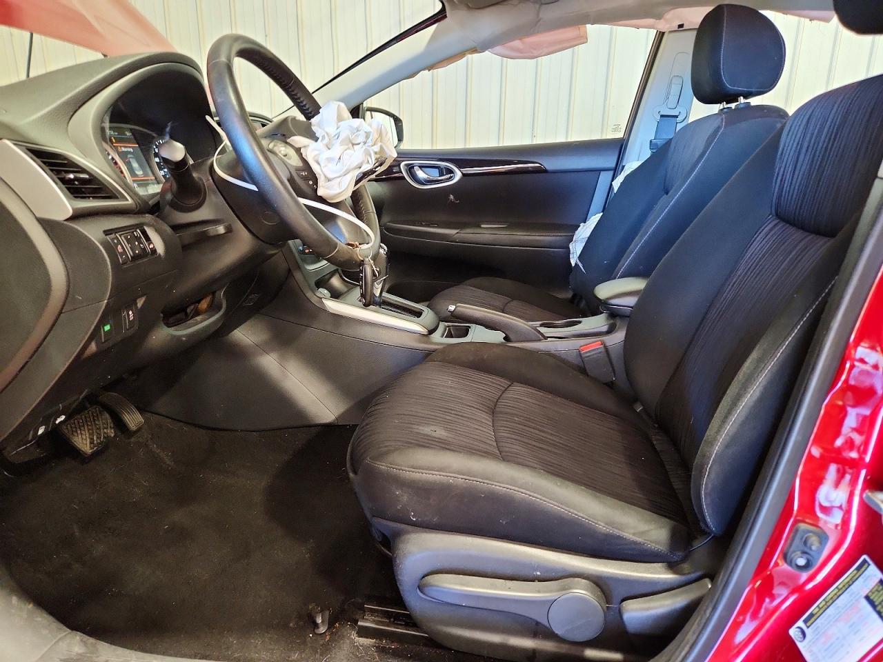2019 NISSAN SENTRA SV photo 13