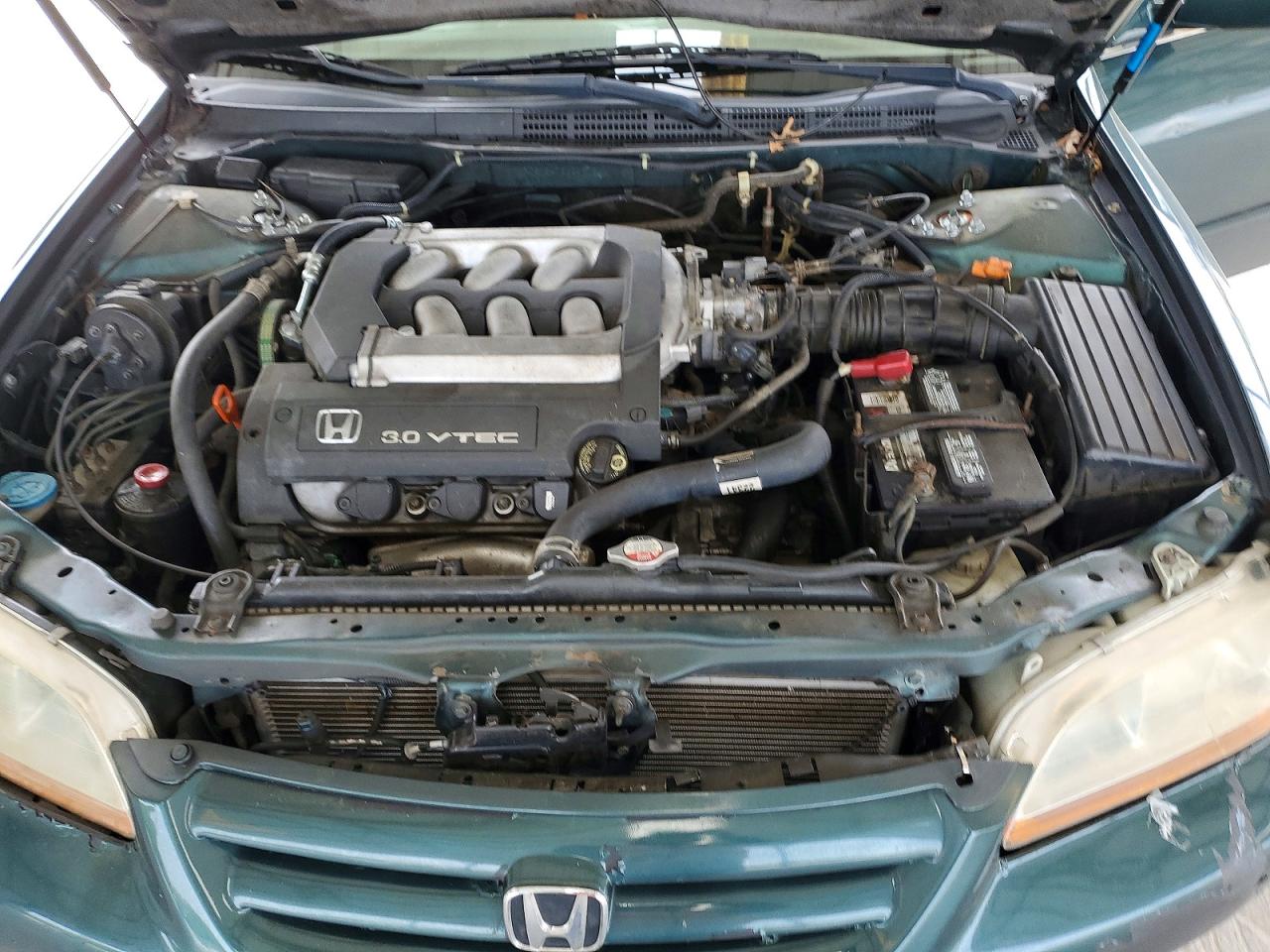 2002 HONDA ACCORD LX photo 21