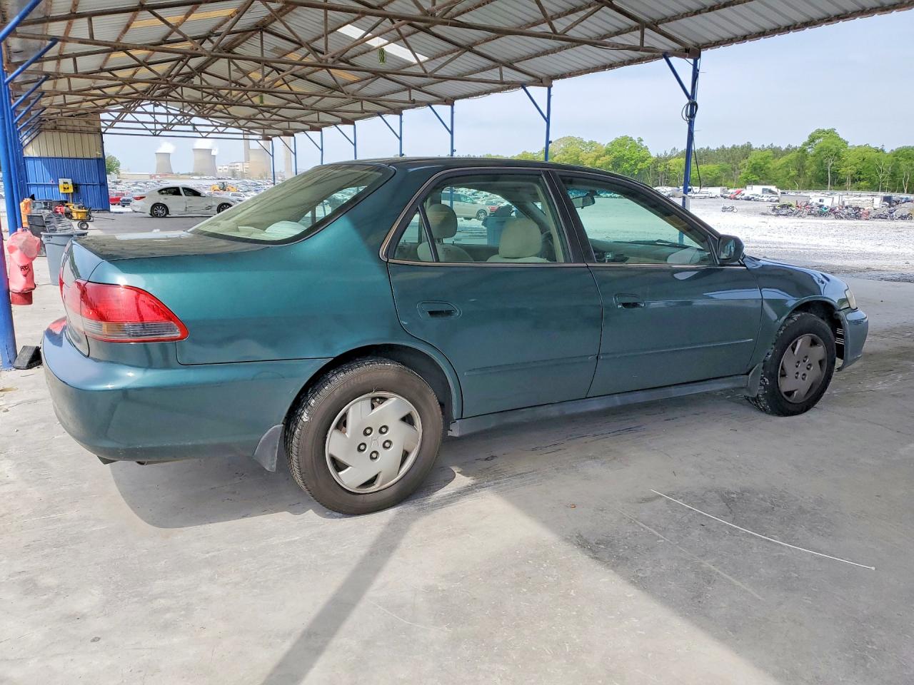 2002 HONDA ACCORD LX photo 5