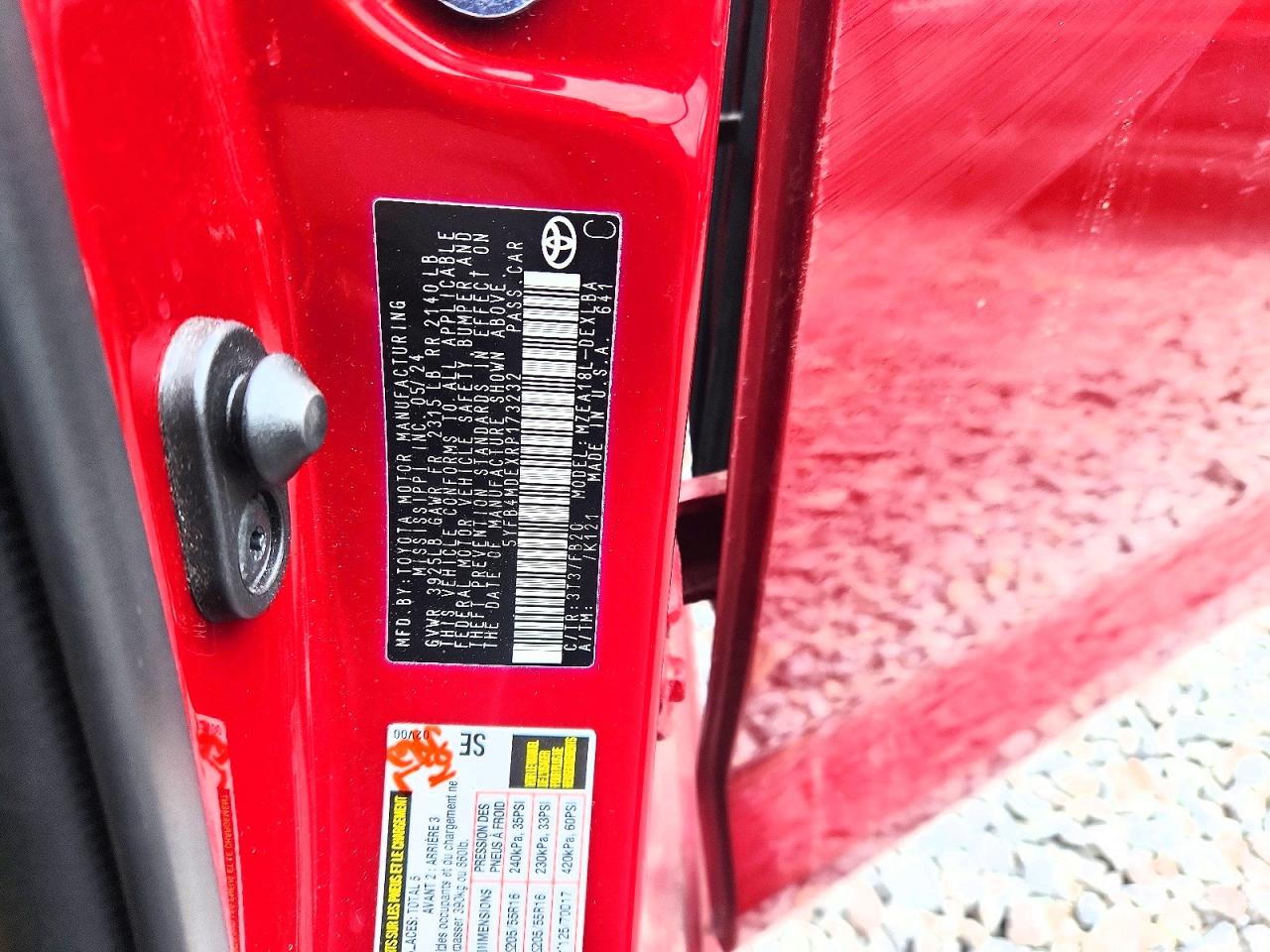 2024 TOYOTA COROLLA LE photo 34