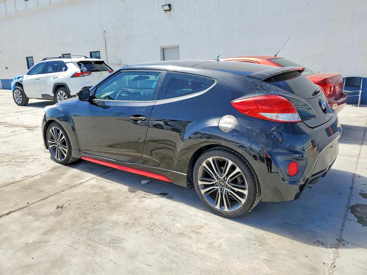 2016 HYUNDAI VELOSTER TURBO photo 3