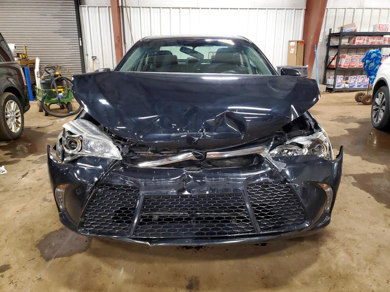 2015 TOYOTA CAMRY XSE photo 5