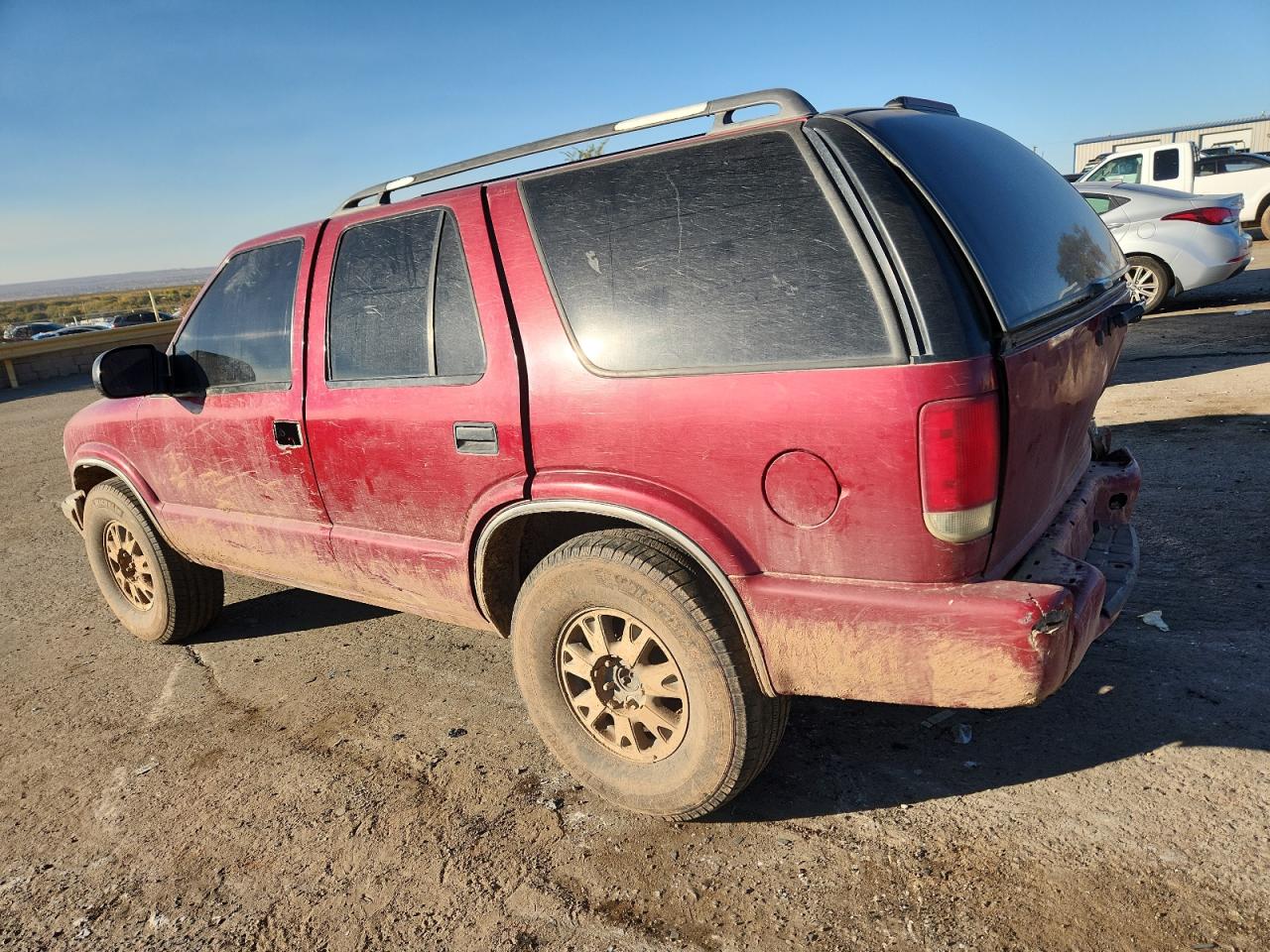 2001 CHEVROLET BLAZER photo 3