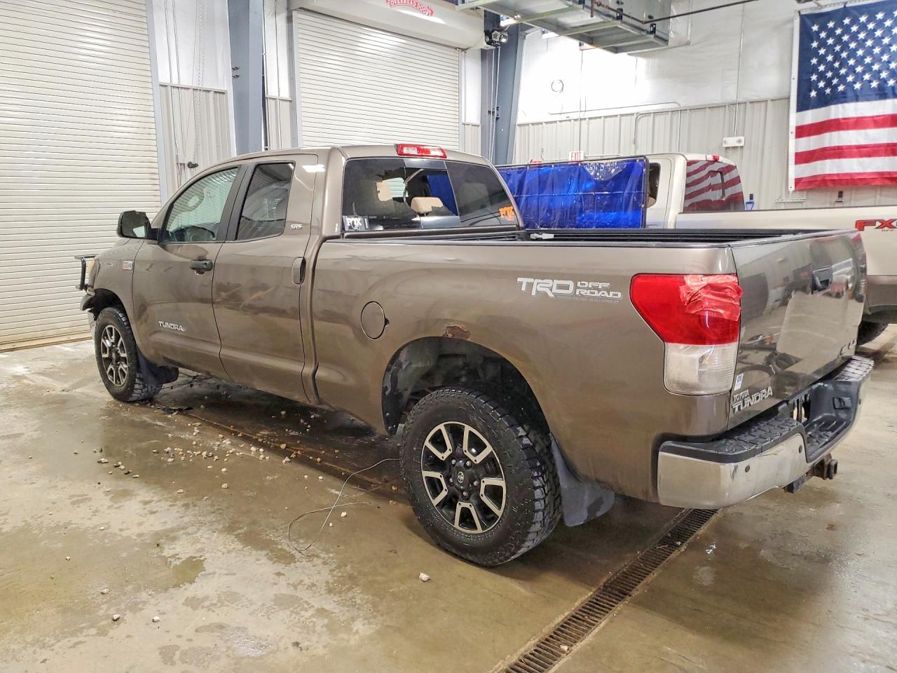 2010 TOYOTA TUNDRA GRADE photo 4