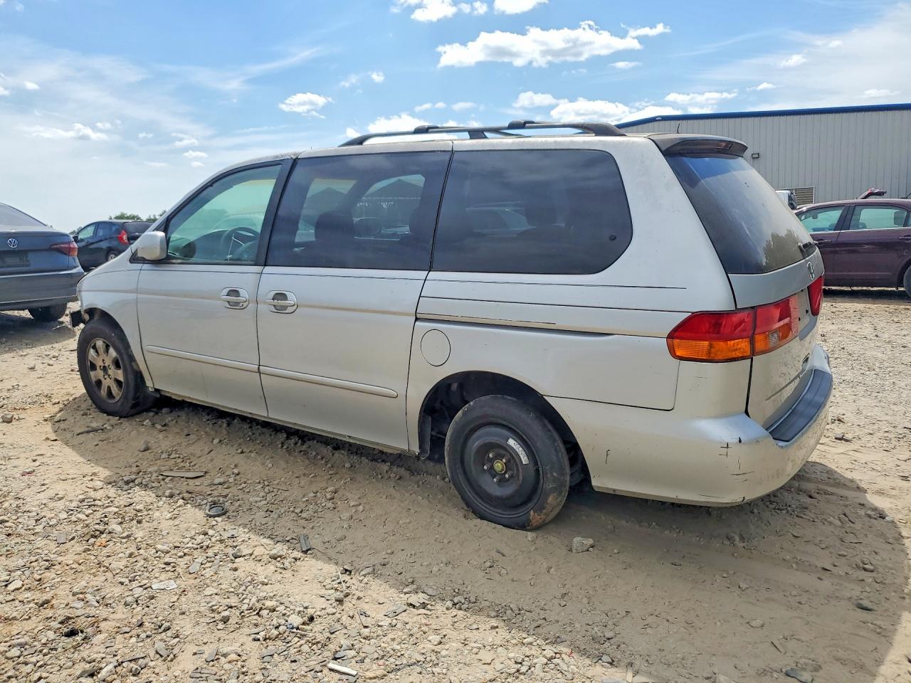 2002 HONDA ODYSSEY EX photo 2