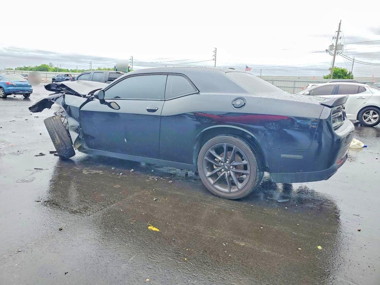 2023 DODGE CHALLENGER GT photo 3