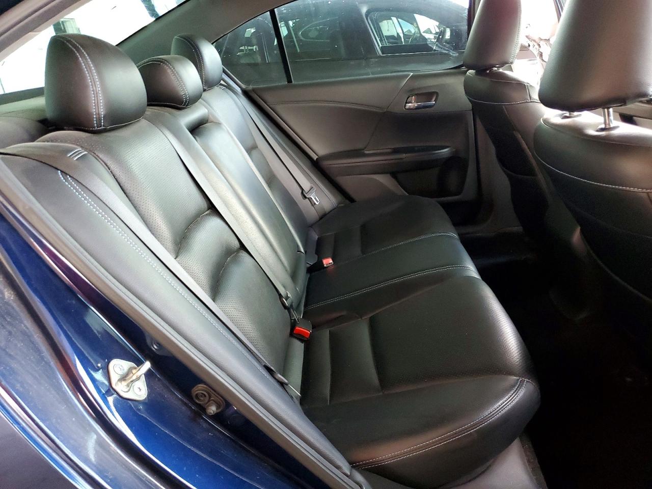 2015 HONDA ACCORD SPORT photo 19