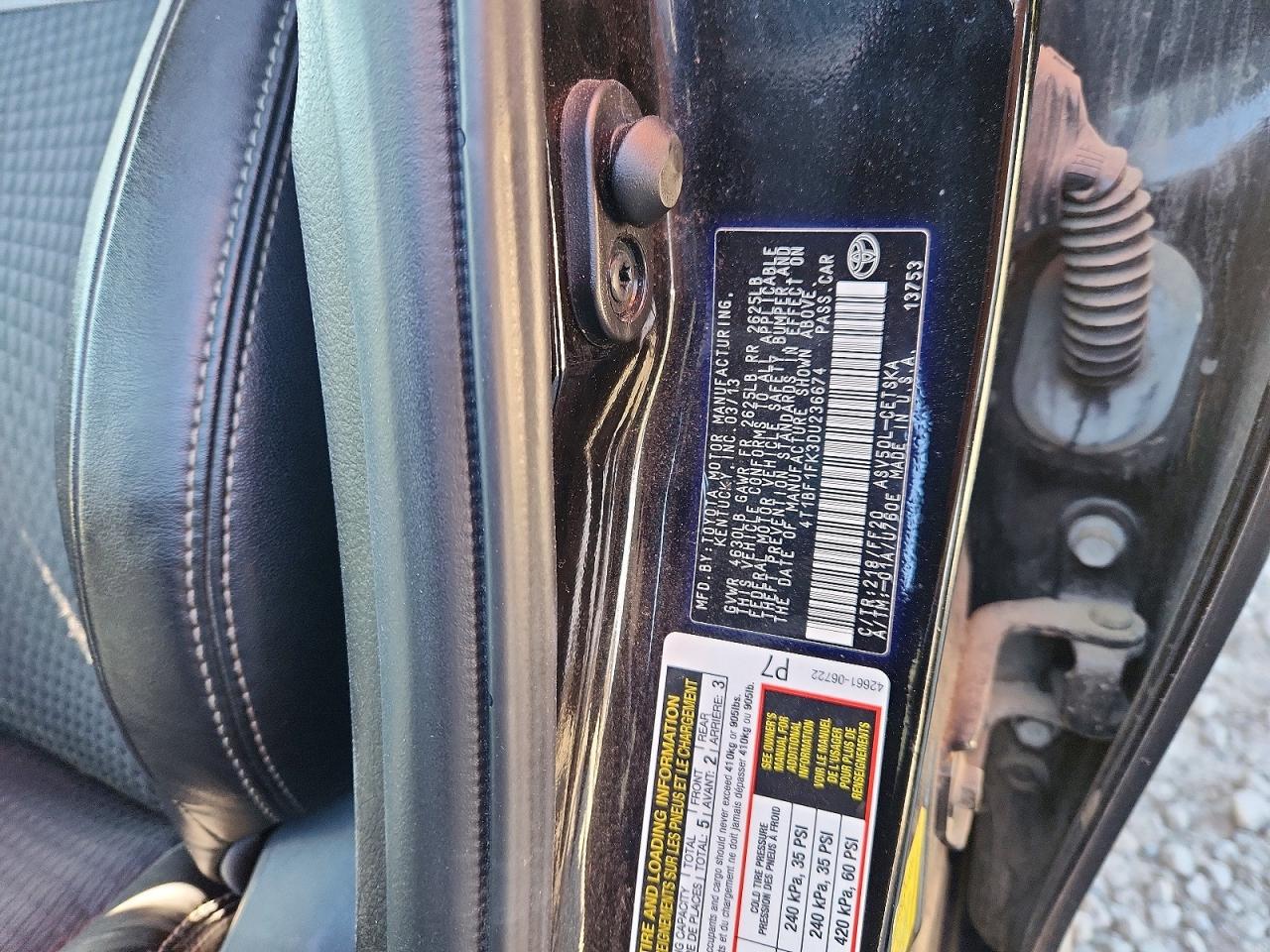 2013 TOYOTA CAMRY SE photo 12