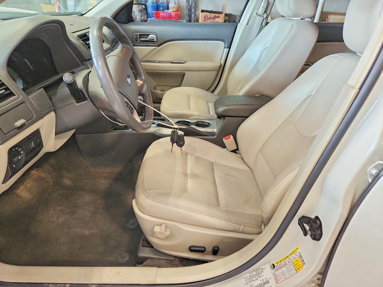 2010 FORD FUSION SEL photo 7