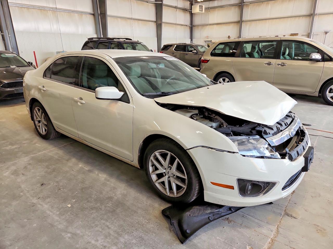 2010 FORD FUSION SEL photo 4
