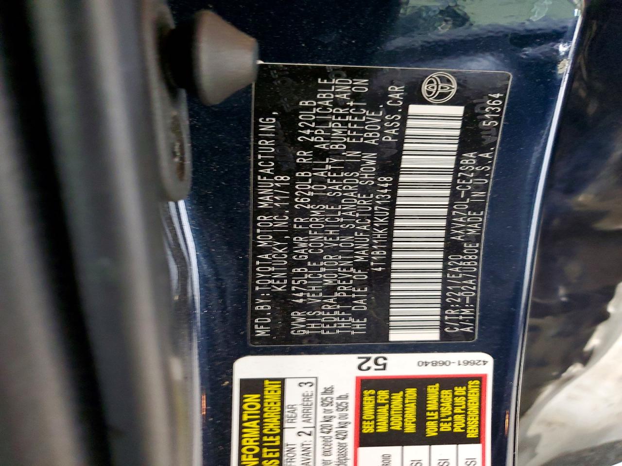 2019 TOYOTA CAMRY SE photo 25