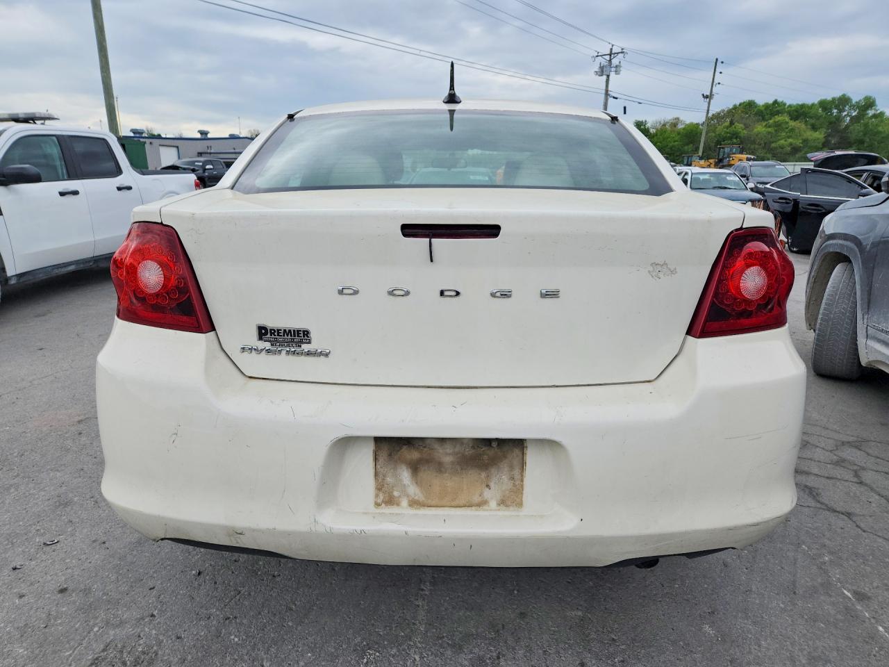 2011 DODGE AVENGER EXPRESS photo 6